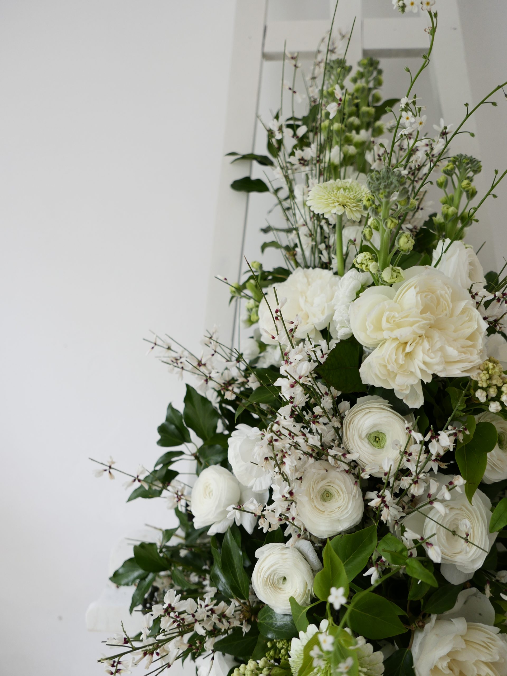 Gerbe piquée Sérénité blanche (ref.35) – Image 4